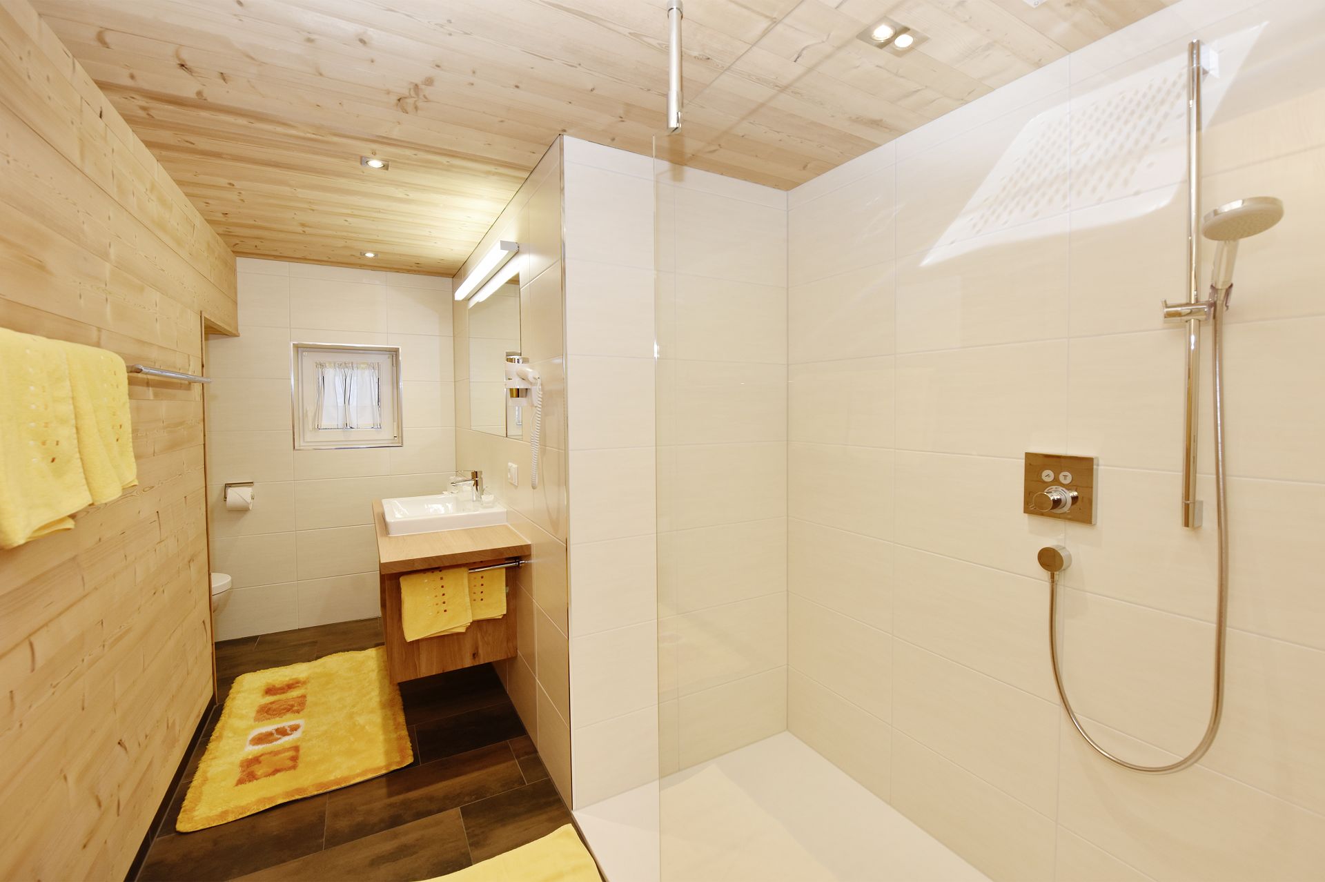 Badezimmer 2